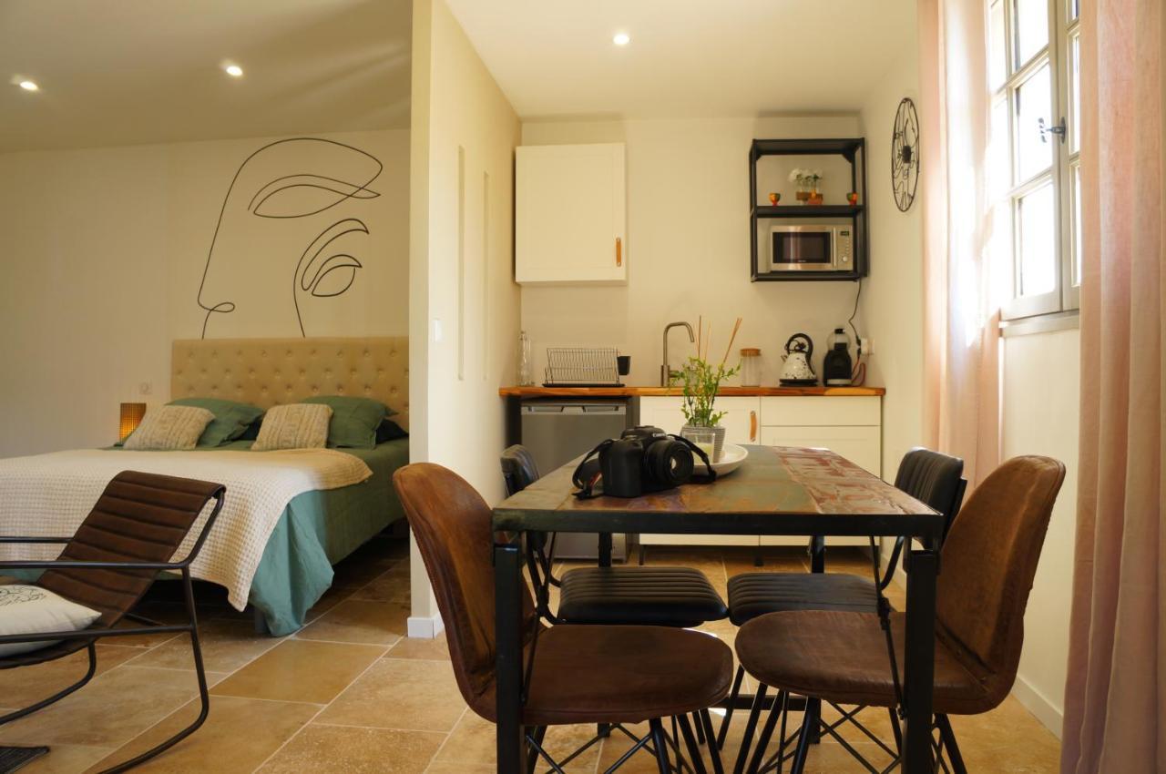 La Suite Du Mas Lauseta - Clim Et Park Aigues-Mortes Ngoại thất bức ảnh